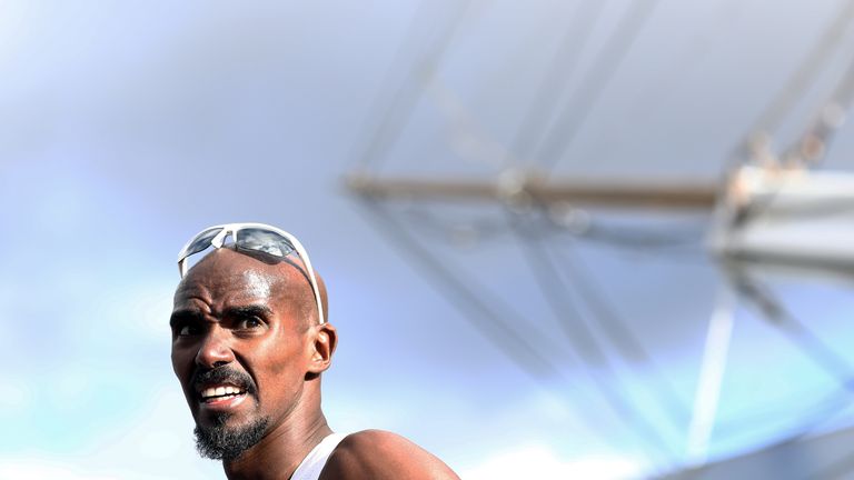 Farah says he had &#163;2,500 in cash and a watch stolen from his hotel room