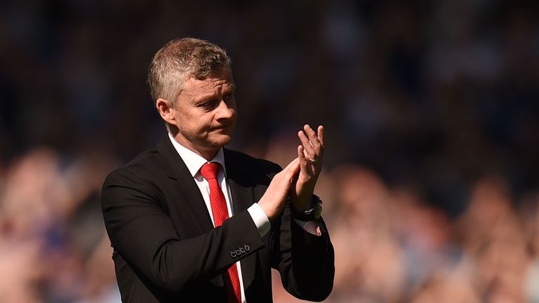 Ole Gunnar Solskjaer apologised to the United's travelling support after full-time