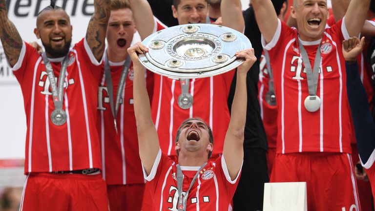 Phillip Lahm (2006, 2008, 2010, 2013, 2014, 2015, 2016, 2017)