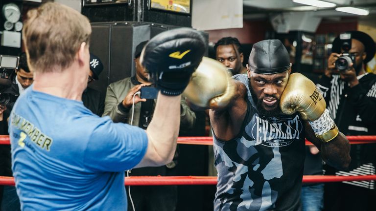 Wilder defends his WBC belt against Dominic Breazeale in New York