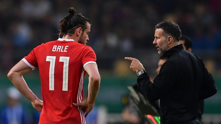 Giggs espera que Gareth Bale pueda t ener más tiempo de juego en el Real Madrid esta temporada