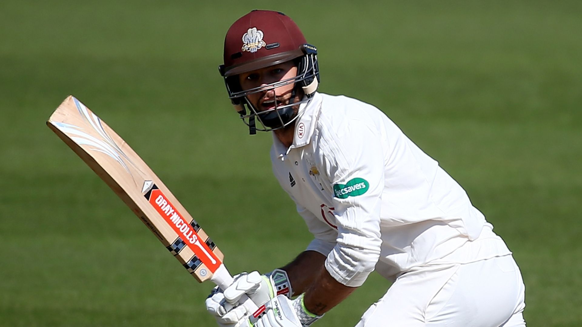Surrey's Foakes sends England reminder