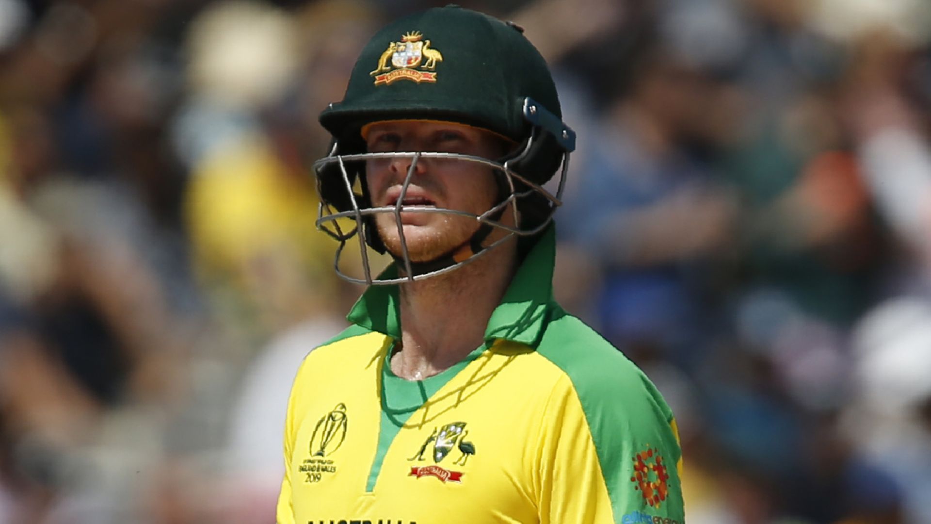 Smith: I will miss English crowds egging me on