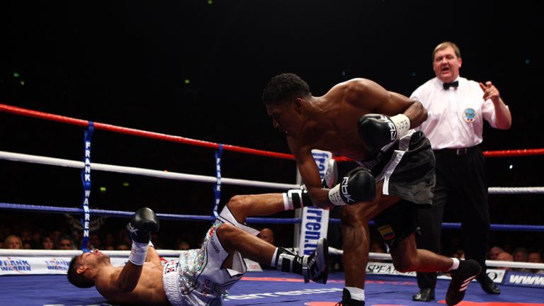 Khan was blown away by Colombian Breidis Prescott in just 54 seconds