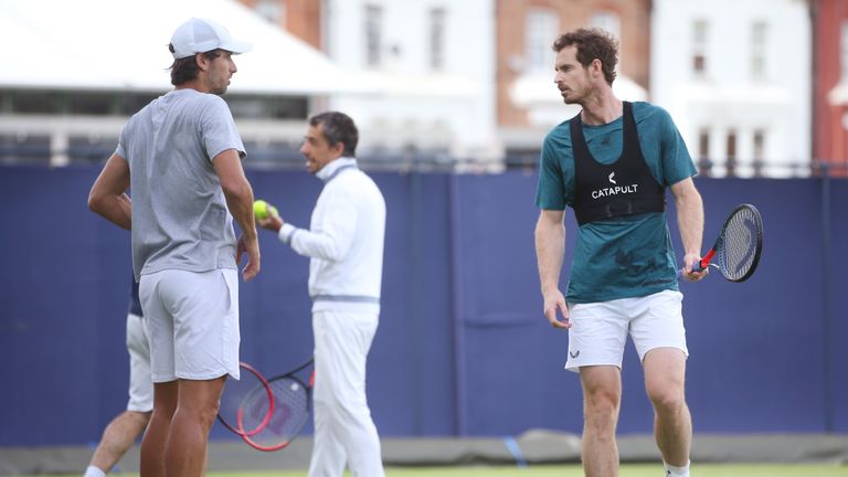Murray and Lopez enjoy a practice session prior to the Fever-Tree Championships