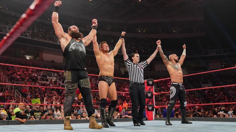 We've picked out the best wrestling moves from the top matches on Monday Night Raw