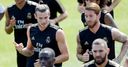 Bale mocked with golf swing in Real training
