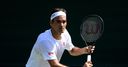Federer begins ninth Wimbledon title quest