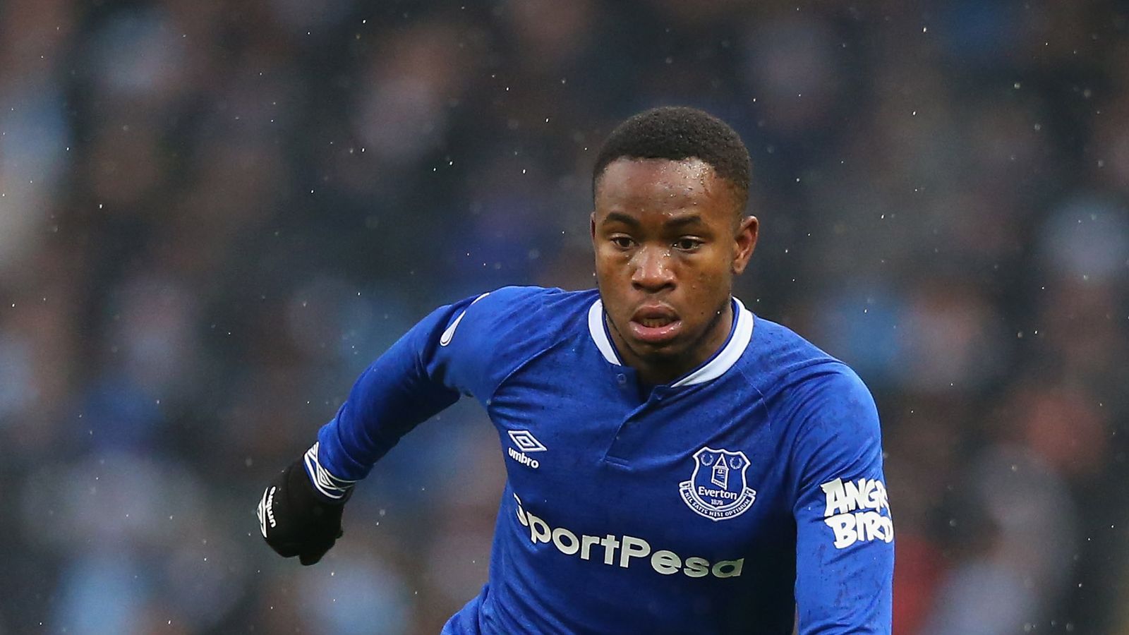 Ademola Lookman: Everton receive offer from RB Leipzig for forward