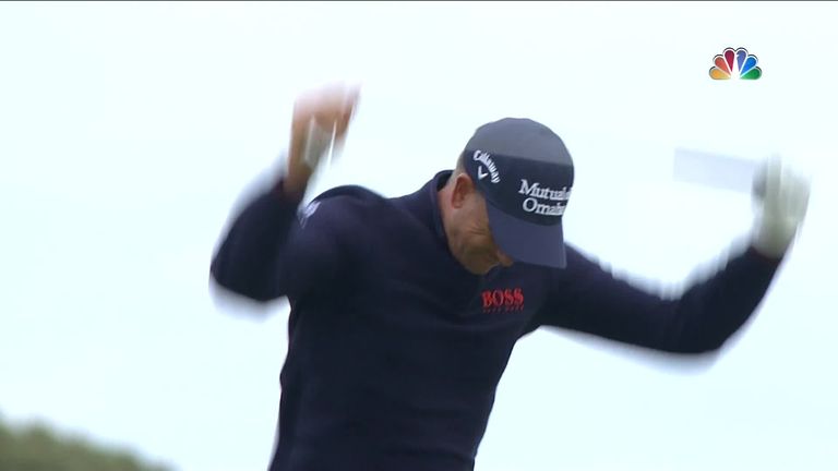 After a horrendous shot on the 17th hole, Henrik Stenson lost his cool and managed to snap his club in half!