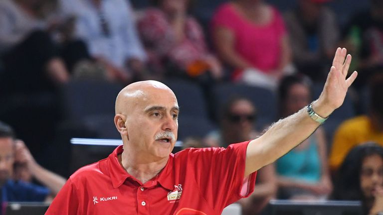 Buceta coaching England at the Commonwealth Games