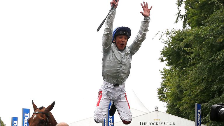 Frankie Dettori celebrates