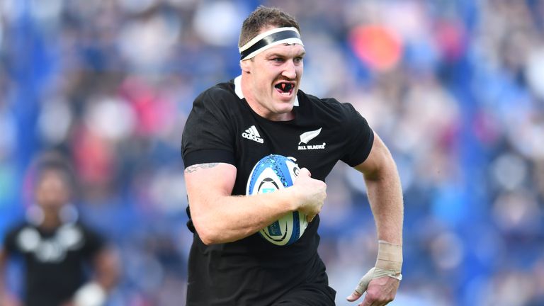 Brodie Retallick regresa a la segunda fila