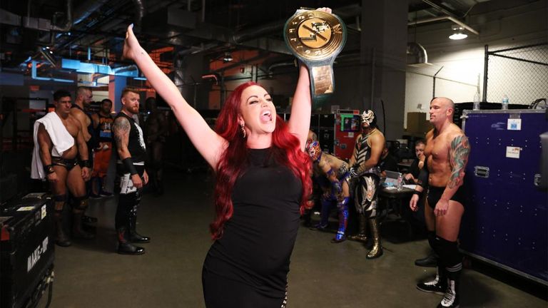 Maria Kanellis made history on last night's Raw by becoming WWE's first-ever pregnant champion