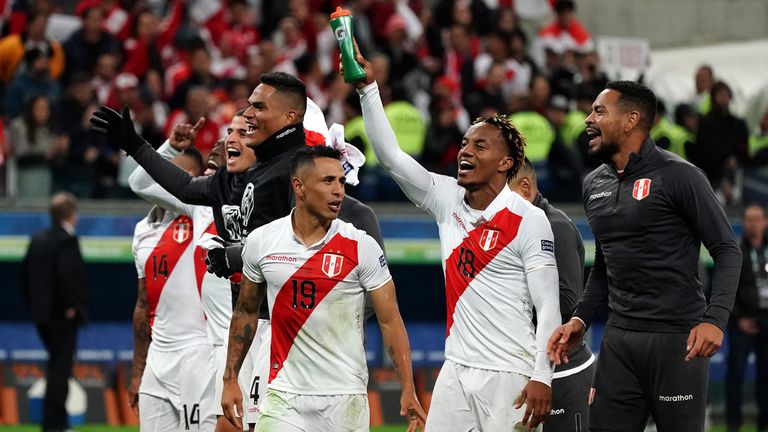 Peru celebrate their win over Chile