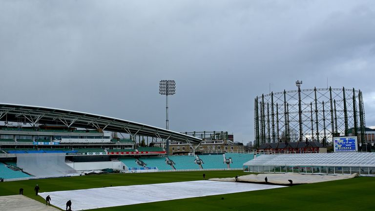 Rain descartó cualquier jugada en The Oval