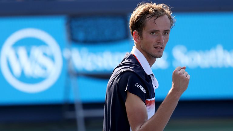 Daniil Medvedev ganó su primer título de Maestría 