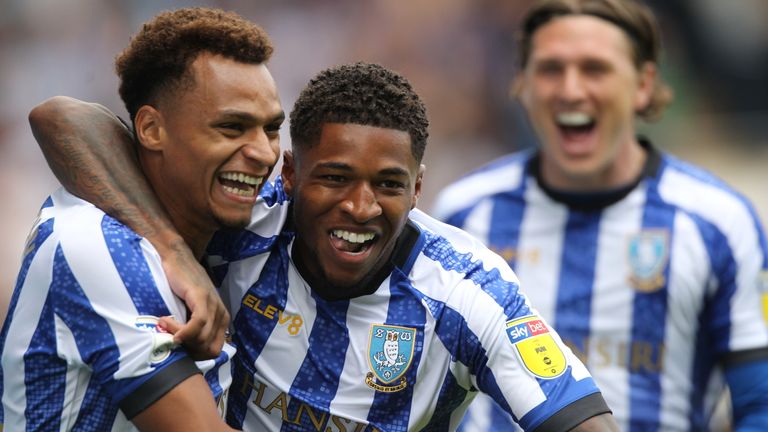Sheffield Wednesday's Jacob Murphy celebrates his goal with Kadeem Harris