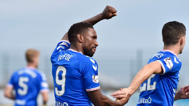Jermain Defoe was one the scoresheet as Rangers beat East Fife