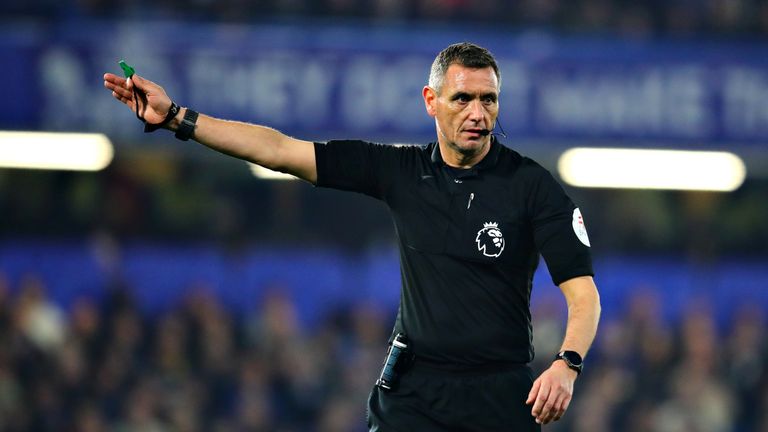 25+ Liverpool Vs Everton Var Referee Images