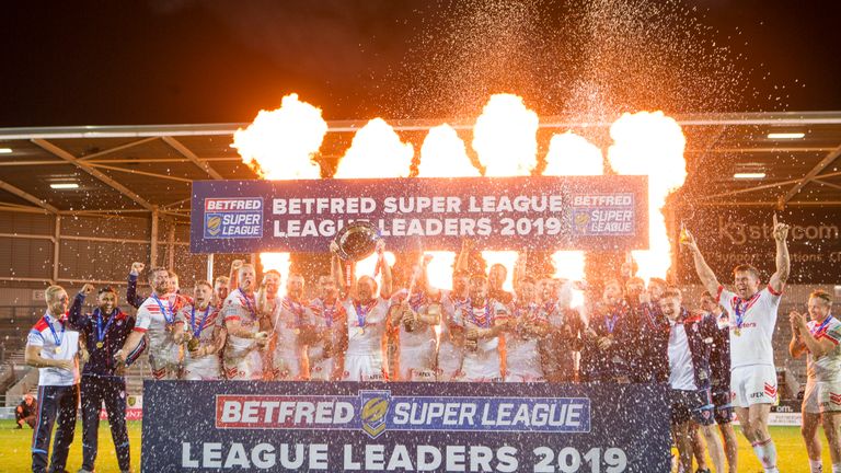 Watch the moment St Helens were awarded Super League's League Leaders' Shield for the second year running.