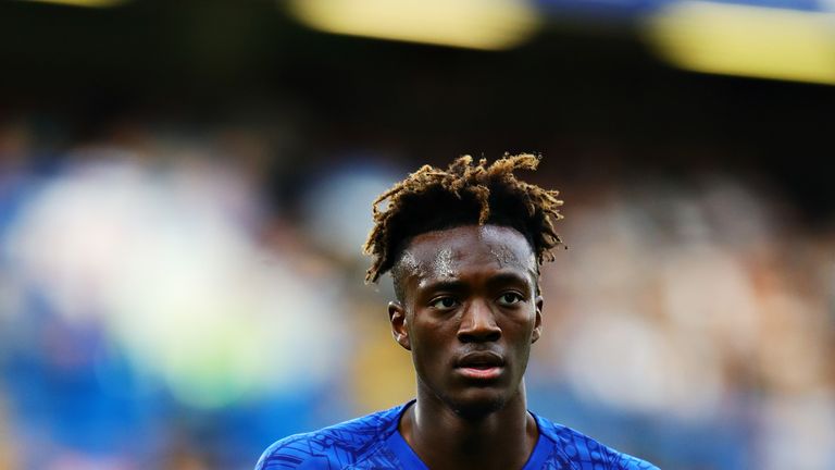 Tammy Abraham fue atacado en las redes sociales luego de perder un penal en la Supercopa de la UEFA