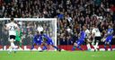 Cairney nets stunner as Fulham see off Wigan
