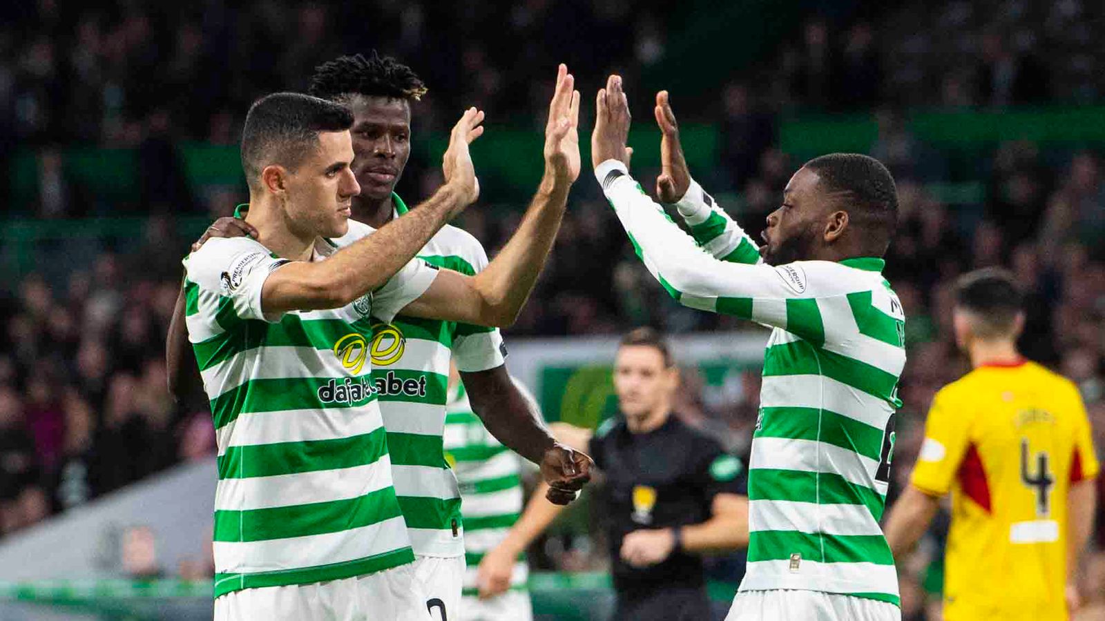 Scot Lg Cup: Celtic, Rangers into semis