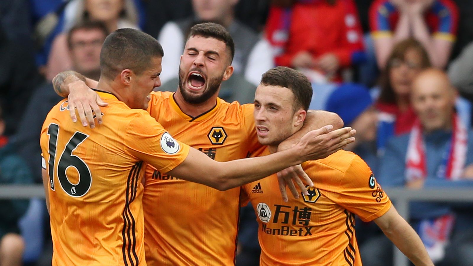 C Palace 1 - 1 Wolves - Match Report & Highlights