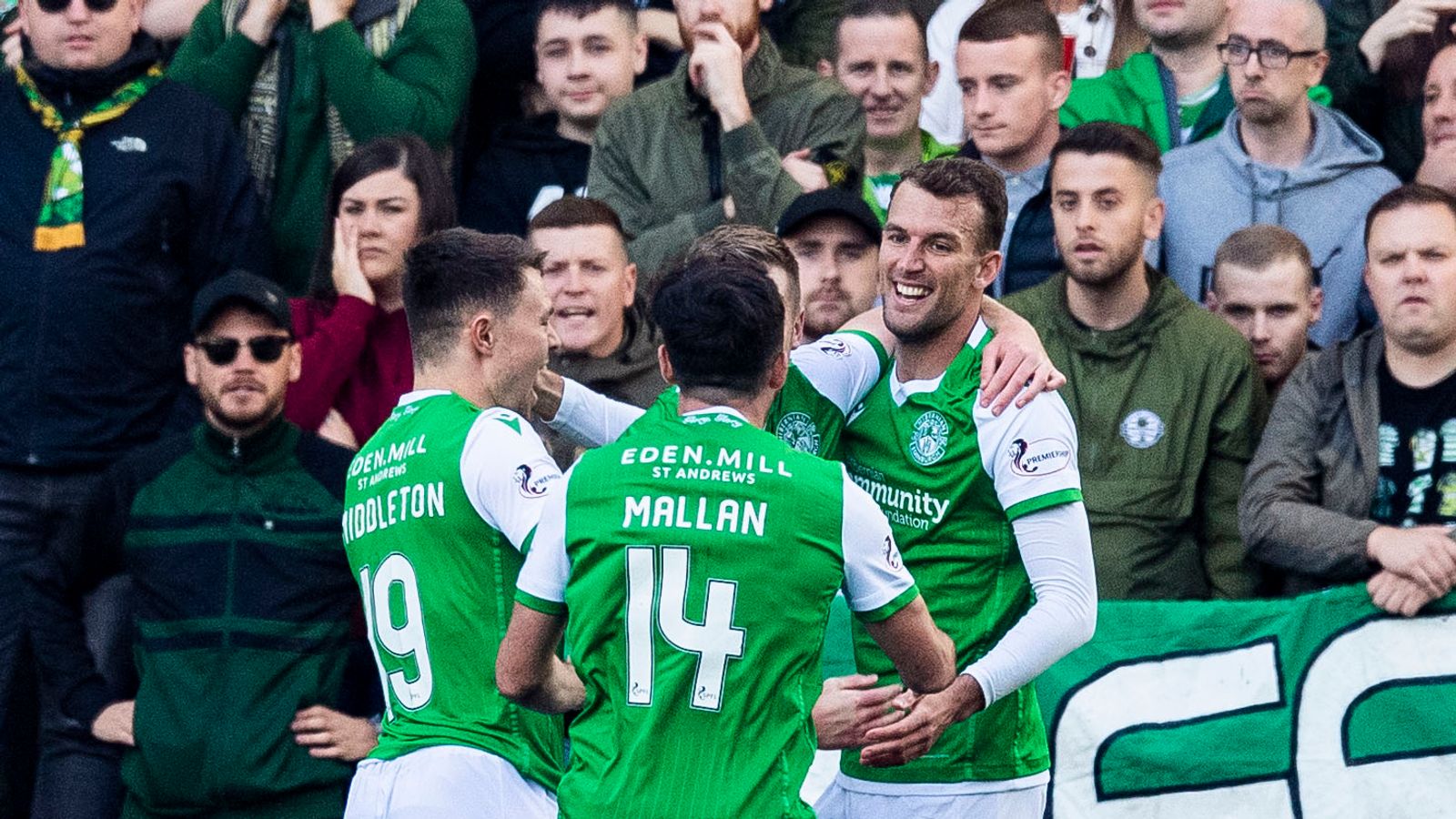 Celtic drop first points of season at Hibs