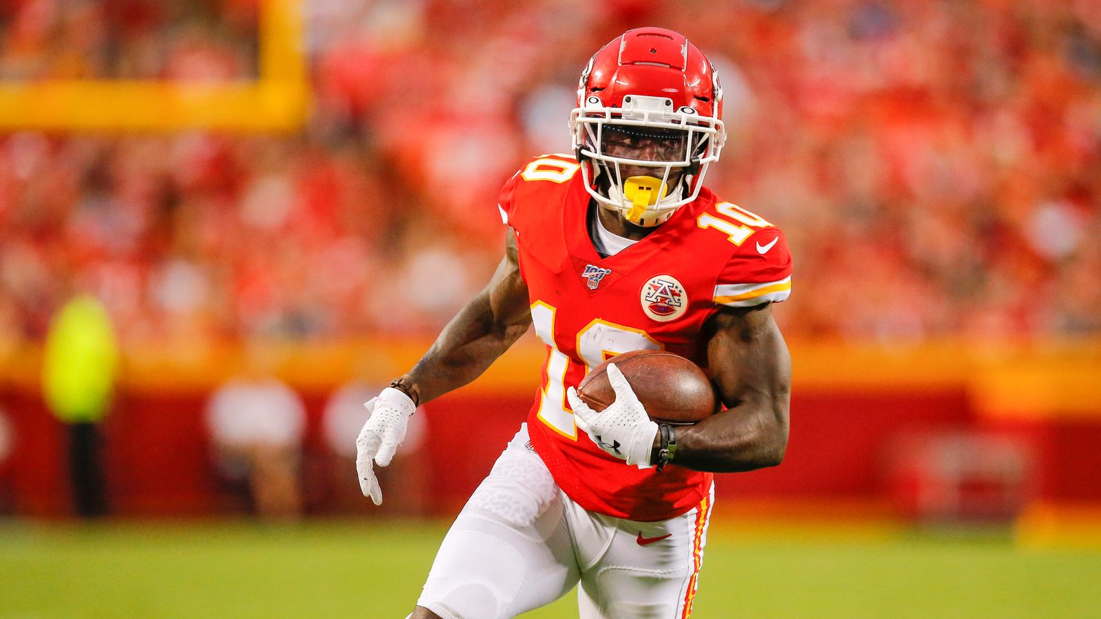 Tyreek Hill agrees new three-year, $54m deal with Kansas City Chiefs | NFL News | Sky Sports