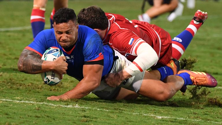 Alapati Leiua scored the opening try of the Test as he cut back inside to finish