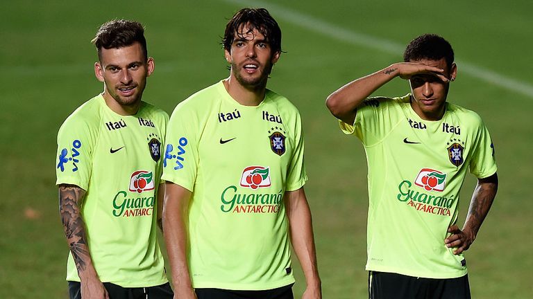 Kaka and Neymar warming up prior to a World Cup Qualifier for Brazil in 2015