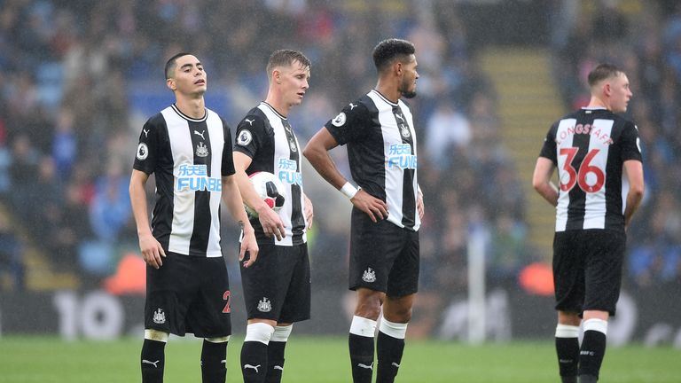 Newcastle se sienta 17 en la Premier League 