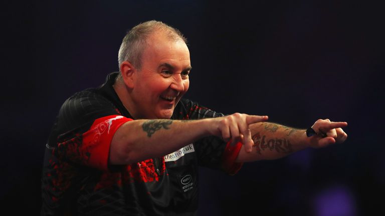 Phil Taylor se unió al podcast de Darts Show para una entrevista extendida y reveló que el regreso de este año no estaba tan lejos