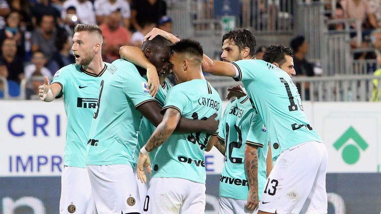 Romelu Lukaku after scoring the penalty against Cagliari in Inter Milan's victory