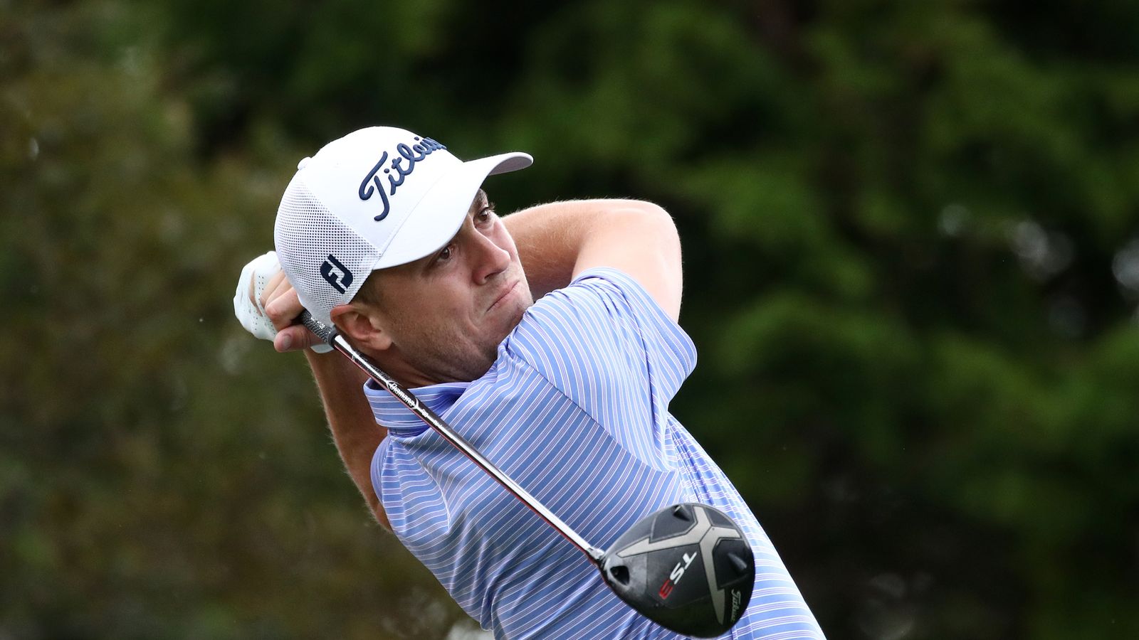 Justin Thomas takes twoshot lead into weekend of CJ Cup in Korea