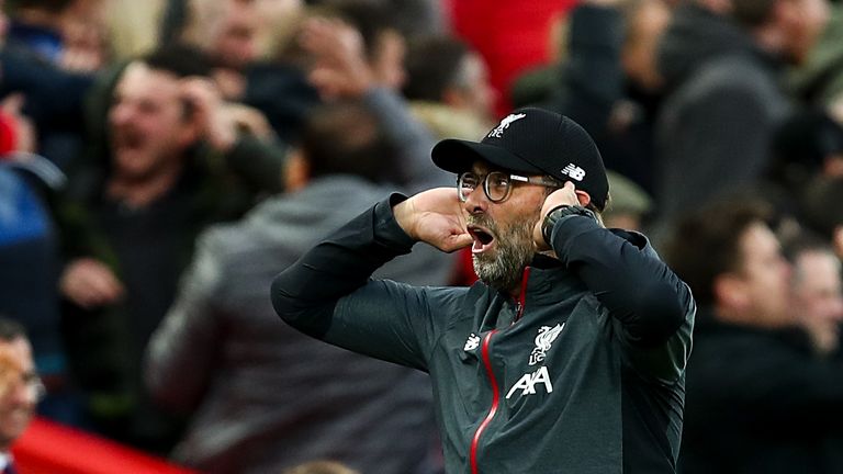 Jurgen Klopp has called on everyone at Anfield to give 100% on Sunday...even the hotdog sellers!