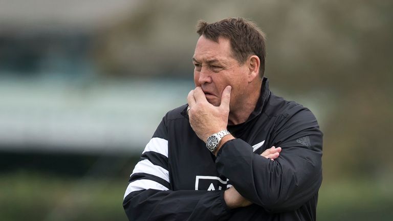 Steve Hansen podría entregar la antorcha de inmediato a una nueva generación el viernes