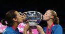 Mladenovic inspires France to Fed Cup win