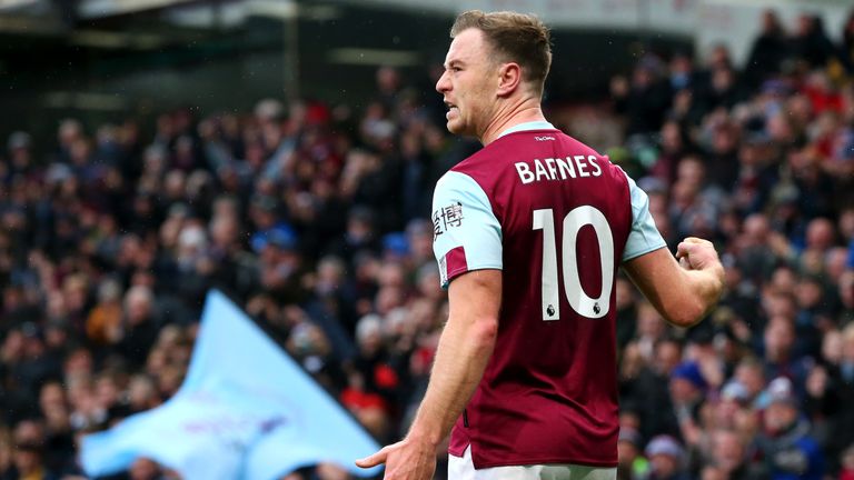 Ashley Barnes regresará para Burnley este fin de semana