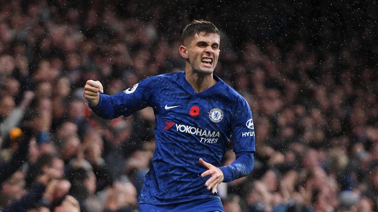 Christian Pulisic celebrates his goal against Crystal Palace at Stamford Bridge