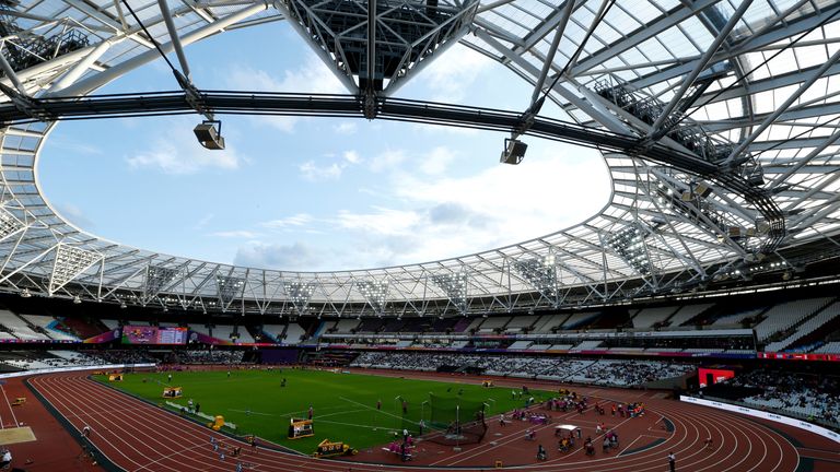 UK Sport has offered its support to UK Athletics