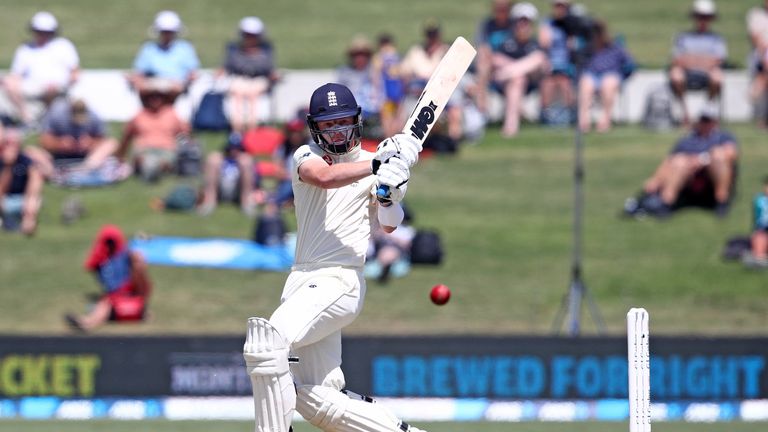 England's Buttler a doubt as New Zealand's Mitchell makes test debut England's Buttler a doubt as New Zealand's Mitchell makes test debut