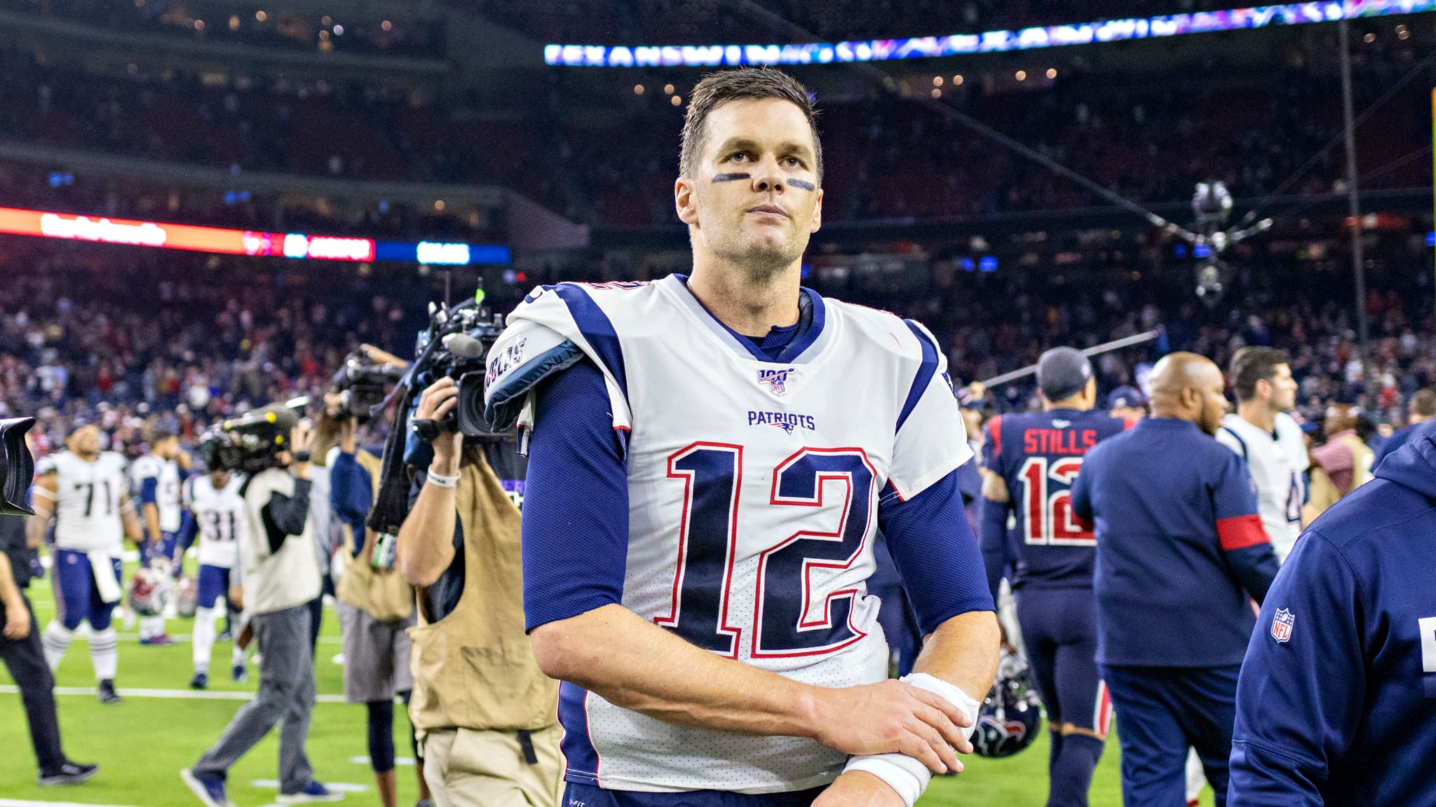 Houston Texans 28-22 New England Patriots: Tom Brady frustrated as Patriots  beaten, NFL News