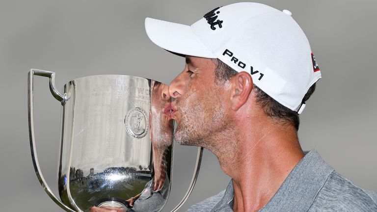 Adam Scott terminó dos tiros de Michael Hendry en Queensland