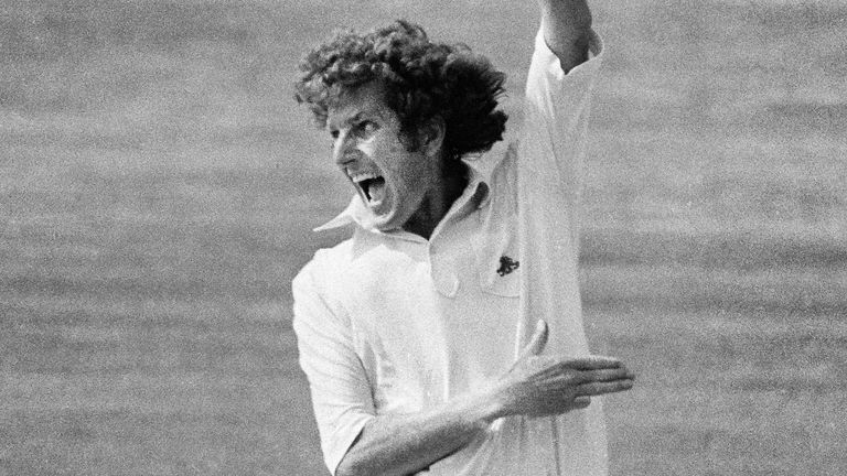 https://e1.365dm.com/19/12/768x432/skysports-bob-willis-england_4856483.jpg?20191204154331