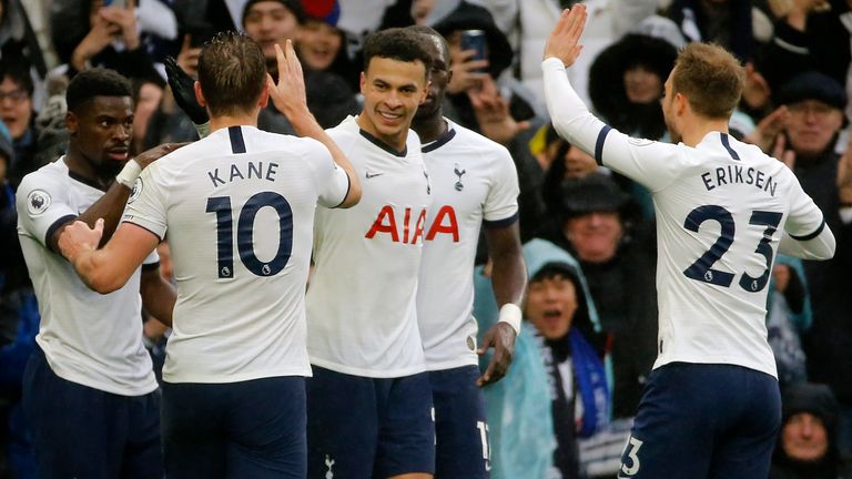 Tottenham ahora es el equipo mejor clasificado de Londres en octavo lugar, su posición más alta en la clasificación