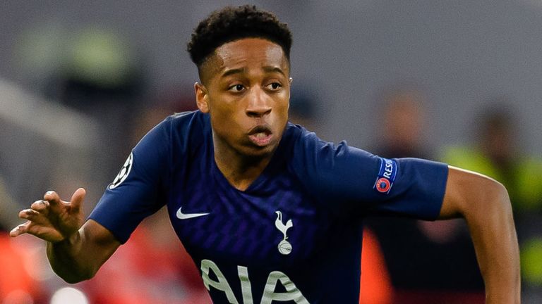 El defensa del Tottenham, Kyle Walker-Peters, es un objetivo para Southampton 