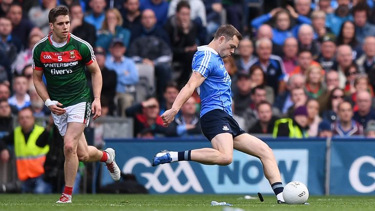 Lee Keegan's trick failed to put Dean Rock off